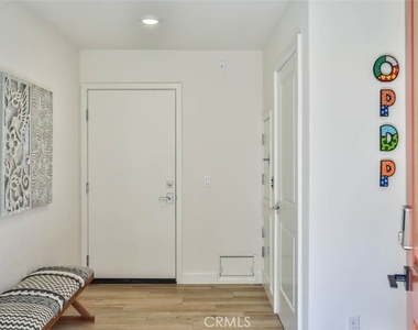 1522 Doheny Way - Photo Thumbnail 5