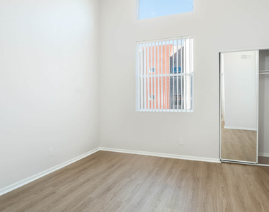 12629 El Camino Real - Photo Thumbnail 15