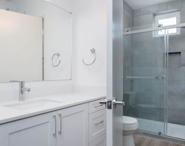12629 El Camino Real - Photo Thumbnail 11