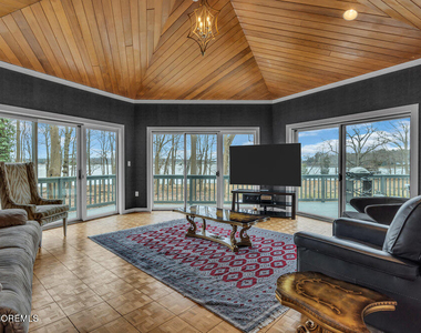 180 Hartshorne Road - Photo Thumbnail 2