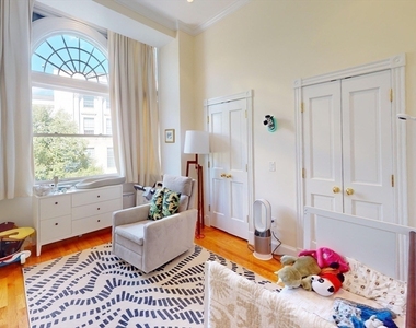 22 Beacon St. - Photo Thumbnail 11