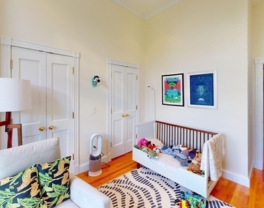22 Beacon St. - Photo Thumbnail 12