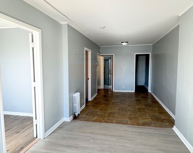 93-14 101st Avenue - Photo Thumbnail 5