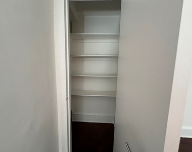 160 West 73rd Street - Photo Thumbnail 6