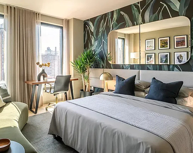 243 West 28th Street - Photo Thumbnail 1