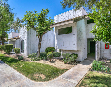 5225 E Waverly Drive - Photo Thumbnail 16