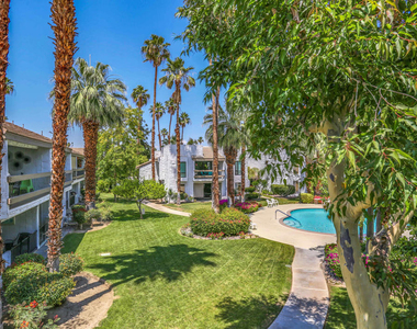 5225 E Waverly Drive - Photo Thumbnail 1