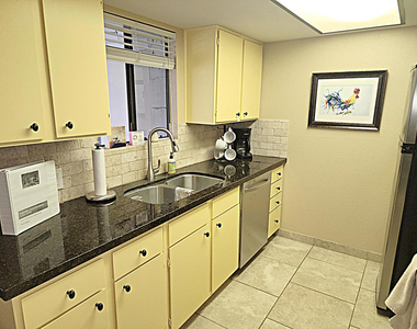 5225 E Waverly Drive - Photo Thumbnail 18