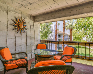 5225 E Waverly Drive - Photo Thumbnail 6