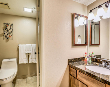 5225 E Waverly Drive - Photo Thumbnail 5