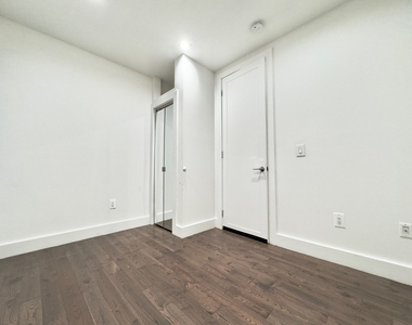 4 St Nicholas Terrace - Photo Thumbnail 2
