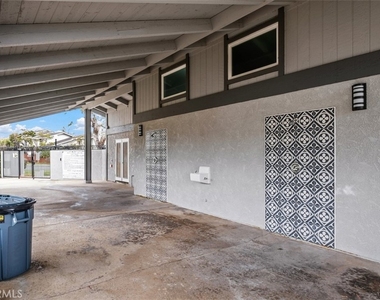 3386 Calle La Veta - Photo Thumbnail 37
