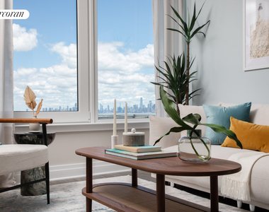 5 Bay St - Photo Thumbnail 1