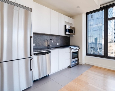 105 West 29th Street - Photo Thumbnail 7