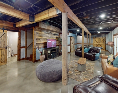 2196 Major Loring Way Sw - Photo Thumbnail 3