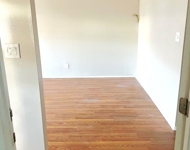 149-42 83rd Street - Photo Thumbnail 5