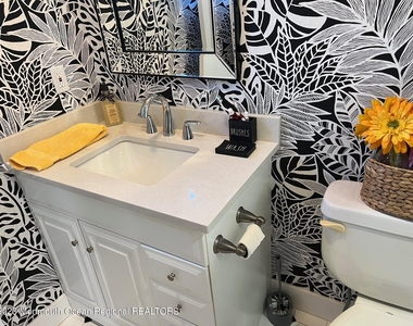 141 Osborne Avenue - Photo Thumbnail 24