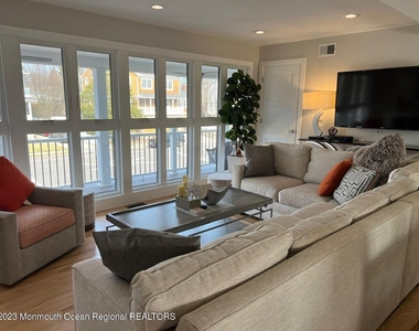 141 Osborne Avenue - Photo Thumbnail 8