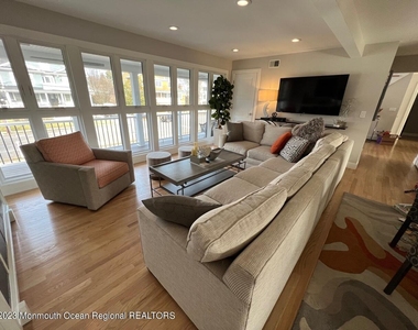 141 Osborne Avenue - Photo Thumbnail 7
