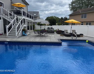 141 Osborne Avenue - Photo Thumbnail 43
