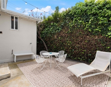 31641 2nd Avenue - Photo Thumbnail 14