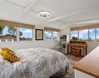 31641 2nd Avenue - Photo Thumbnail 10