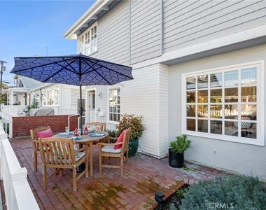 117 Amethyst Avenue - Photo Thumbnail 35