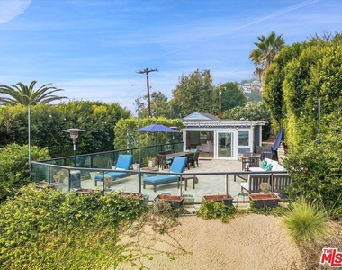 3966 Las Flores Canyon Road - Photo Thumbnail 47