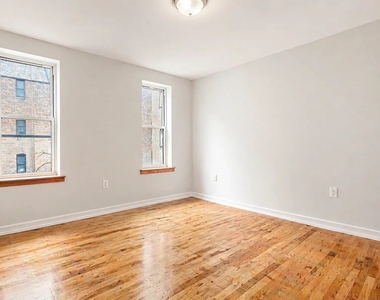 707 West 171st Street - Photo Thumbnail 4