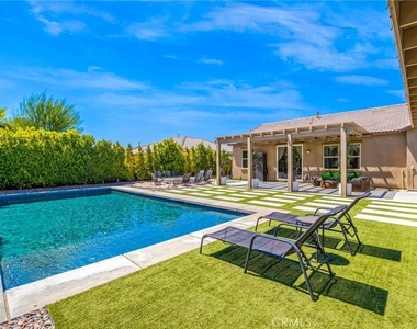 74079 Kingston Court W - Photo Thumbnail 1