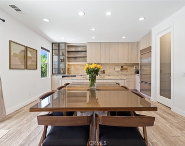 74079 Kingston Court W - Photo Thumbnail 22