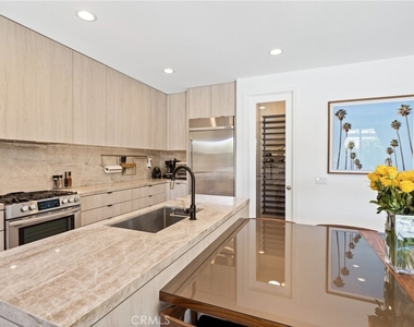 74079 Kingston Court W - Photo Thumbnail 21