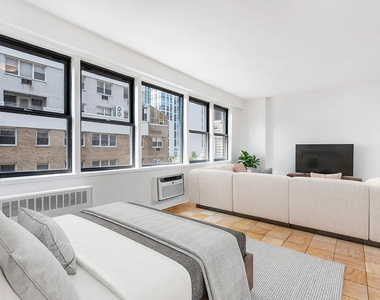 East 36th Street - Photo Thumbnail 1