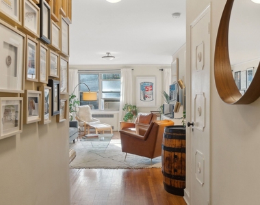 2600 Henry Hudson Pkwy - Photo Thumbnail 2