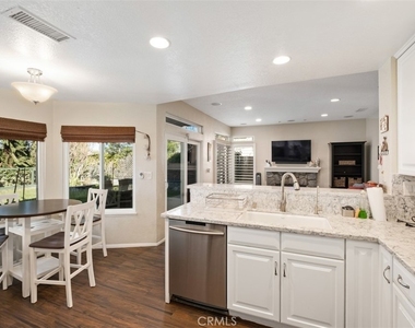 20891 Porter Ranch Road - Photo Thumbnail 13