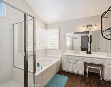 20891 Porter Ranch Road - Photo Thumbnail 21