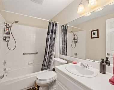 20891 Porter Ranch Road - Photo Thumbnail 17