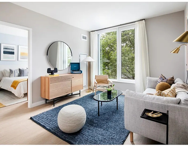 30-77 Vernon Boulevard - Photo Thumbnail 1
