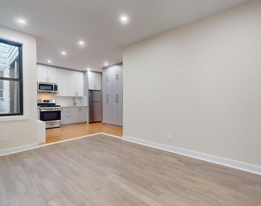 104-12 Metropolitan Avenue - Photo Thumbnail 1