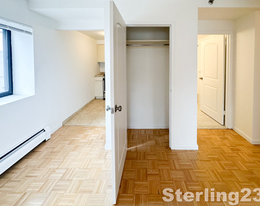 31-64 21st Street - Photo Thumbnail 6