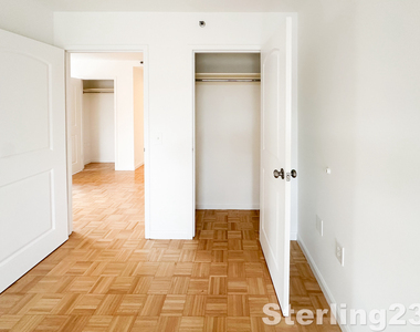 31-64 21st Street - Photo Thumbnail 4