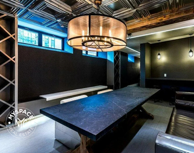 185 Leonard Street - Photo Thumbnail 8