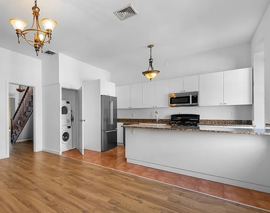 1937 Madison Avenue - Photo Thumbnail 4