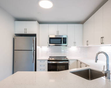790 Willard Street - Photo Thumbnail 43
