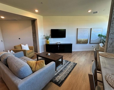 3909 Voltaire St - Photo Thumbnail 1