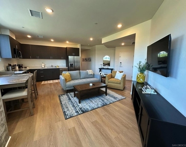 3909 Voltaire St - Photo Thumbnail 3