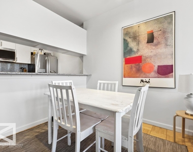 1775 York Ave - Photo Thumbnail 4