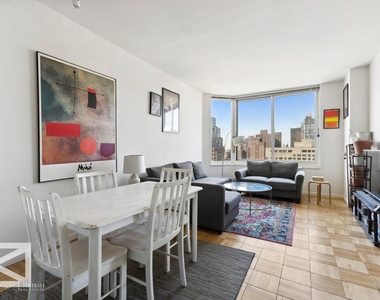 1775 York Ave - Photo Thumbnail 1