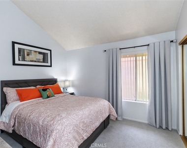 82294 Bergman Drive - Photo Thumbnail 10