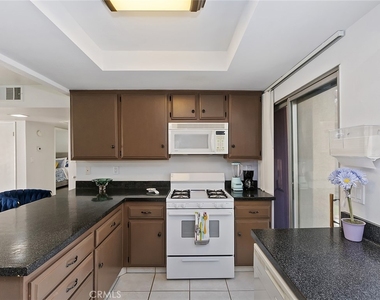 82294 Bergman Drive - Photo Thumbnail 6